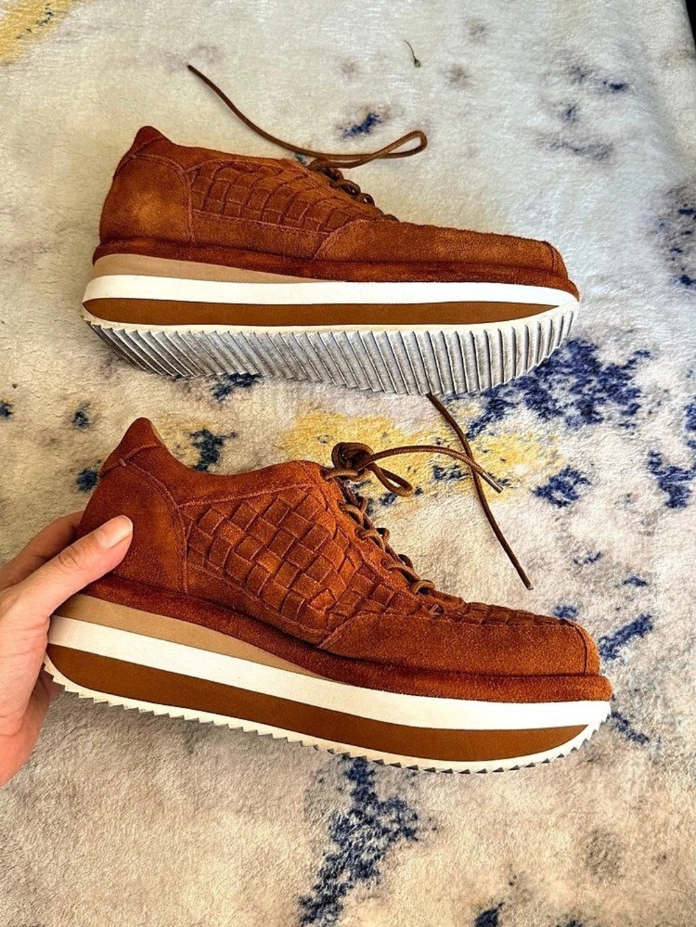 KELSI DAGGER BROOKLYN Platform Sneakers in Brown & White Like New